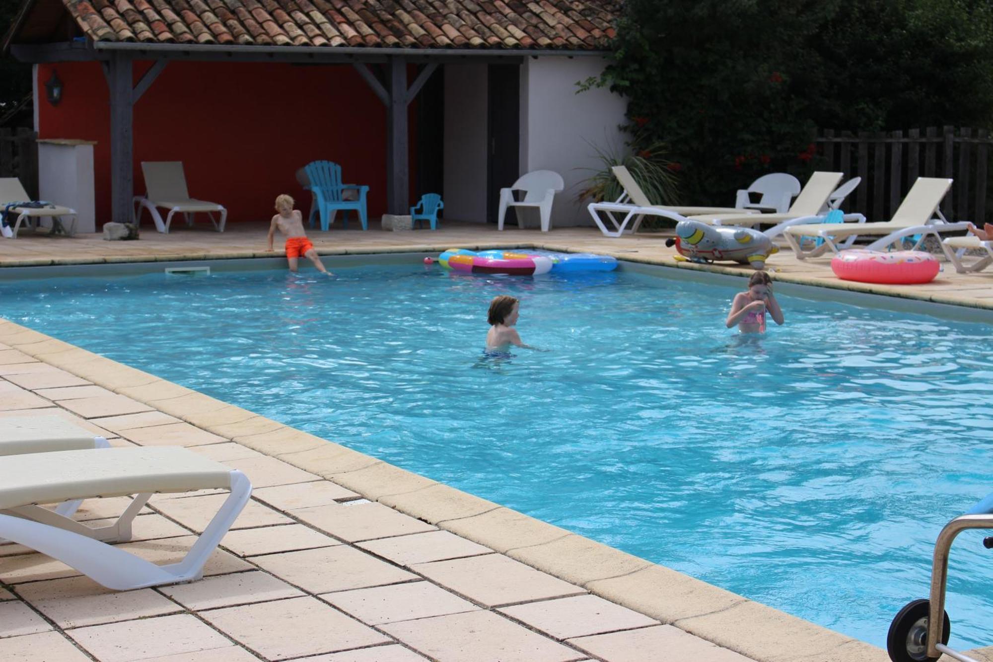 Villa Le Vignal Monflanquin Esterno foto